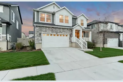 156 N Valcrest Dr, Saratoga Springs, UT 84045 - Photo 2