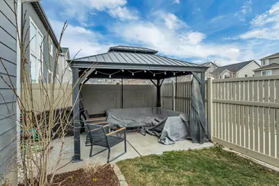 156 N Valcrest Dr, Saratoga Springs, UT 84045 - Photo 34