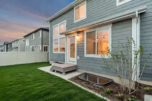 156 N Valcrest Dr, Saratoga Springs, UT 84045 - Photo 30