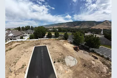 393 S 525 W, Centerville, UT 84014 - Photo 10