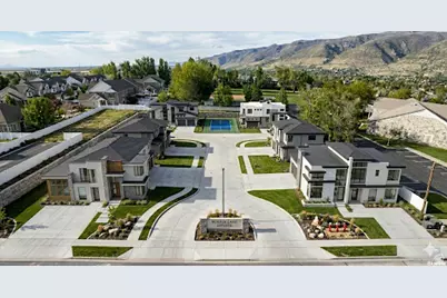 393 S 525 W, Centerville, UT 84014 - Photo 2