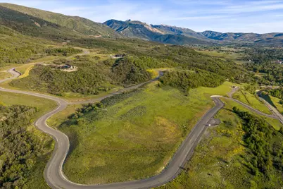 1595 N Hardy Trail Rd #2, Eden, UT 84310 - Photo 10