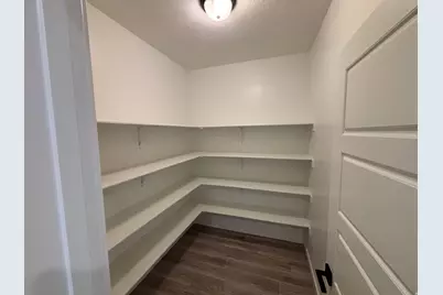 3301 S 2410 W, Syracuse, UT 84075 - Photo 18