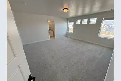 3301 S 2410 W, Syracuse, UT 84075 - Photo 26