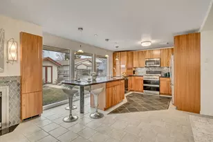 635 E Pioneer Ave S, Sandy, UT 84070 - Photo 4