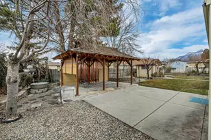 635 E Pioneer Ave S, Sandy, UT 84070 - Photo 8