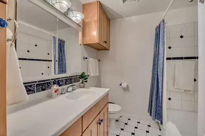 635 E Pioneer Ave S, Sandy, UT 84070 - Photo 22