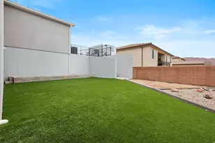 1448 Boomers Loop W, Santa Clara, UT 84765 - Photo 32