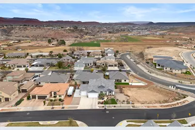 1448 Boomers Loop W, Santa Clara, UT 84765 - Photo 36