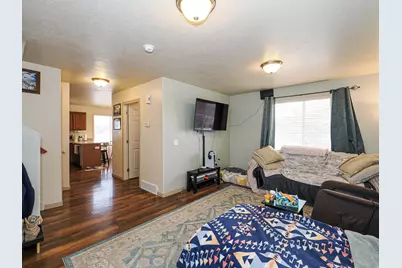 2475 Craig Ln, Syracuse, UT 84075 - Photo 12