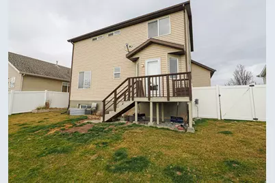 2475 Craig Ln, Syracuse, UT 84075 - Photo 4