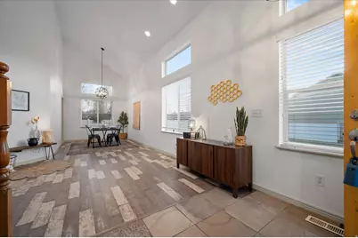 1952 E Meadow Downs Way, Cottonwood Heights, UT 84121 - Photo 4