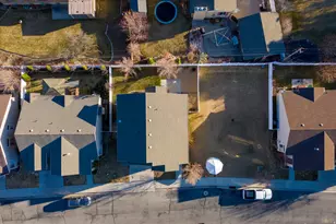 1952 E Meadow Downs Way, Cottonwood Heights, UT 84121 - Photo 38