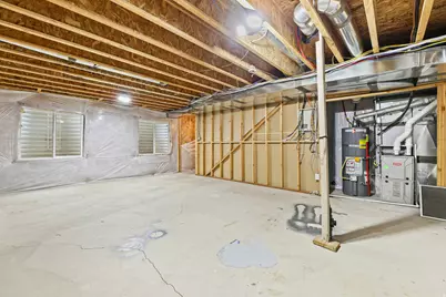 153 E Crescent Ln, Sandy, UT 84070 - Photo 28