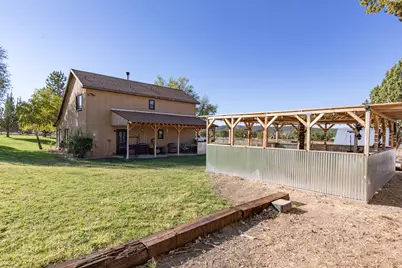 825 N Horsemans Dr, Dammeron Valley, UT 84783 - Photo 36