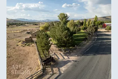 825 N Horsemans Dr, Dammeron Valley, UT 84783 - Photo 6