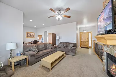 525 S Hale St, Grantsville, UT 84029 - Photo 8