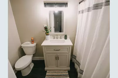 7565 N Hutch Ln E, Eagle Mountain, UT 84005 - Photo 22