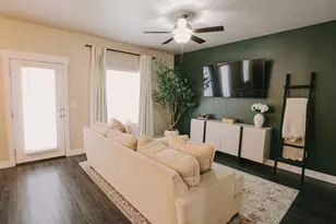 7565 N Hutch Ln E, Eagle Mountain, UT 84005 - Photo 2