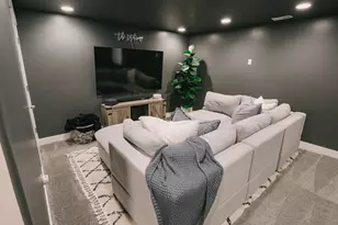 7565 N Hutch Ln E, Eagle Mountain, UT 84005 - Photo 18