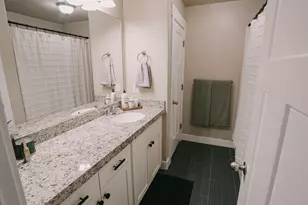 7565 N Hutch Ln E, Eagle Mountain, UT 84005 - Photo 10