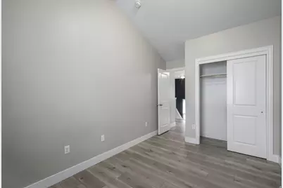 1814 W 2300 S, Woods Cross, UT 84087 - Photo 14