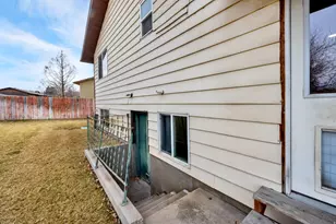 584 W 1350 N, Clinton, UT 84015 - Photo 26