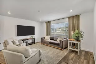 1987 E Sand Hollow Dr, Eagle Mountain, UT 84005 - Photo 10