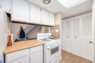 5504 S Willow Ln, Murray, UT 84107 - Photo 12