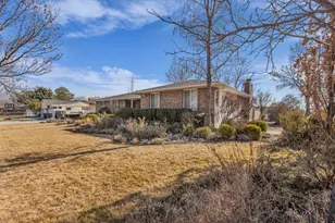 2321 W Harvest Ln, West Jordan, UT 84084 - Photo 4