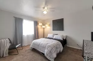 566 S Center St, Santaquin, UT 84655 - Photo 14