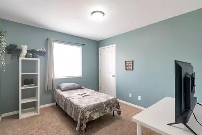 566 S Center St, Santaquin, UT 84655 - Photo 10