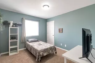 566 S Center St, Santaquin, UT 84655 - Photo 10