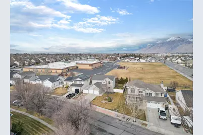 2237 E 1400 S, Spanish Fork, UT 84660 - Photo 34