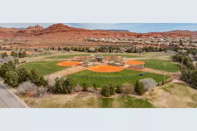 2090 N Tuweap, Saint George, UT 84770 - Photo 36