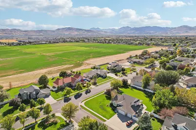 4091 W Swensen Farm Dr, Riverton, UT 84096 - Photo 56