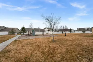 14 W Belvedere Way, Layton, UT 84041 - Photo 24