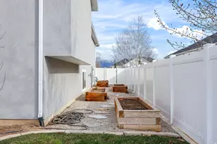 536 S Thurgood Ln, Syracuse, UT 84075 - Photo 48