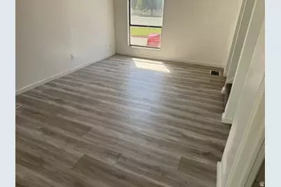 1554 S Monroe #B-1, Ogden, UT 84404 - Photo 10