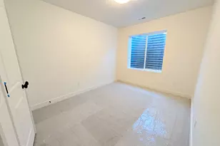 11328 S Silver Pond Dr W, South Jordan, UT 84009 - Photo 24