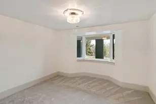 2760 E Blue Spruce Dr, Holladay, UT 84117 - Photo 32