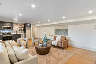 2760 E Blue Spruce Dr, Holladay, UT 84117 - Photo 26