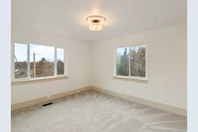 2760 E Blue Spruce Dr, Holladay, UT 84117 - Photo 20