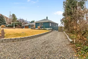 2760 E Blue Spruce Dr, Holladay, UT 84117 - Photo 22