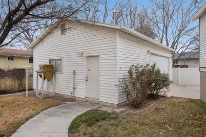 4064 W Aquarius Cir S, Salt Lake City, UT 84118 - Photo 26