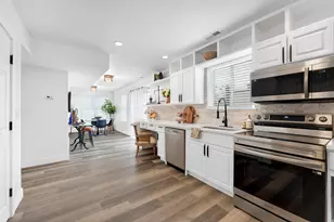 564 E 300 S, Provo, UT 84606 - Photo 6