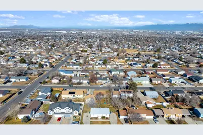 6512 W 4100 S, West Valley, UT 84128 - Photo 18