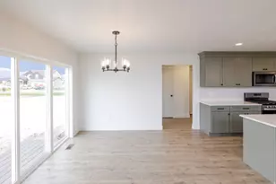 4423 N Wizard Way, Eagle Mountain, UT 84005 - Photo 14
