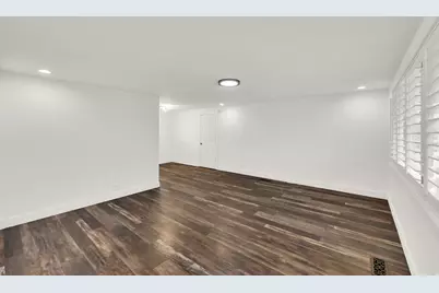 745 S 900 E, Orem, UT 84097 - Photo 12