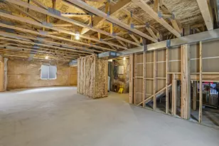 1950 W 900 N, Layton, UT 84041 - Photo 60